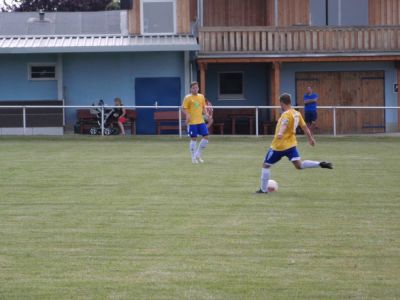 testspiel-vfl-halle-3.jpg