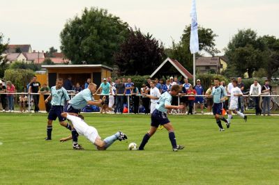 SV-Blau-Wei-Zorbau I - TSV Leuna 1919 I
Mit einem Auftaktsieg startete die 1. Mannschaft des SV Blau Wei Zorbau in die neue Saison. (Bilder: Wolfgang Schulze, Leuna)
