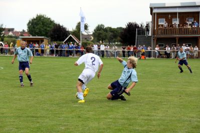 SV-Blau-Wei-Zorbau I - TSV Leuna 1919 I
Mit einem Auftaktsieg startete die 1. Mannschaft des SV Blau Wei Zorbau in die neue Saison. (Bilder: Wolfgang Schulze, Leuna)
