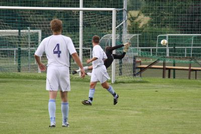 SV-Blau-Wei-Zorbau I - TSV Leuna 1919 I
Mit einem Auftaktsieg startete die 1. Mannschaft des SV Blau Wei Zorbau in die neue Saison. (Bilder: Wolfgang Schulze, Leuna)
