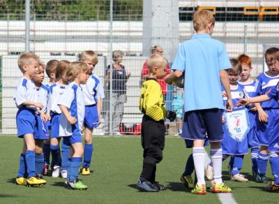 G-Jugend beim FC Carl-Zeiss Jena
berraschend gewann die G-Jugend des SV Blau Wei Zorbau gegen die Mannschaft des FC Carl Zeiss Jena (Fotos: Maik Cisnik)
