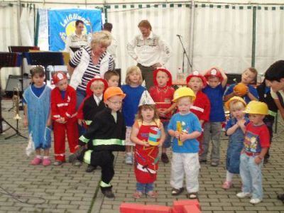 160_jahrfeier_der_freiwilligen_feuerwehr_zorbau72_20080907_1125175477.jpg