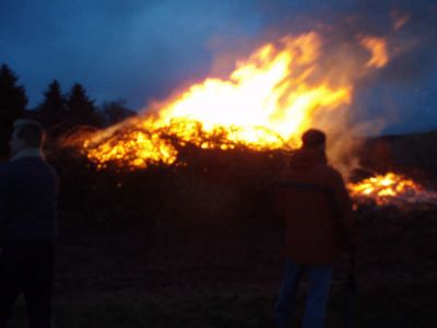 20080323_1965741863_osterfeuer0020.jpg