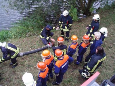 feuerwehrbiwag_in_nellschuetz_200928_20090907_2098772529.jpg