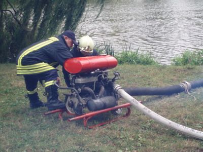 feuerwehrbiwag_in_nellschuetz_200947_20090907_1457898219.jpg