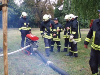 feuerwehrbiwag_in_nellschuetz_200952_20090907_1988513160.jpg