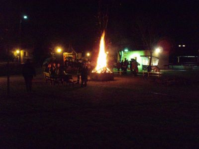 1osterfeuer_2010_015.JPG