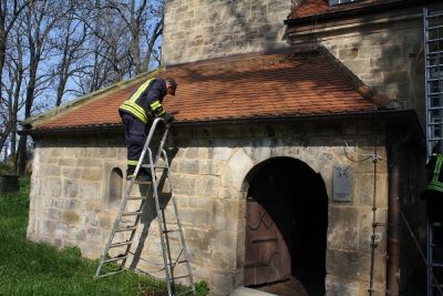 arbeitseinsatz-2012-04-14-001.jpg